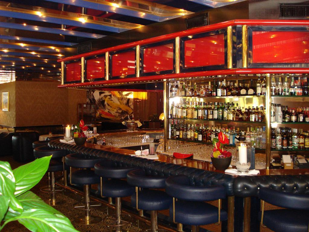 Grand Eden Hotel